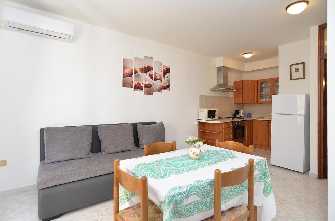 Apartments Lavanda 108 Fažana Eksteriør billede